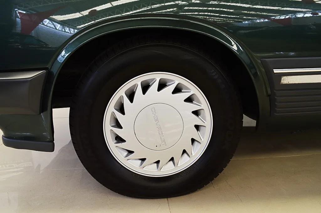 GM Opala Diplomata SE