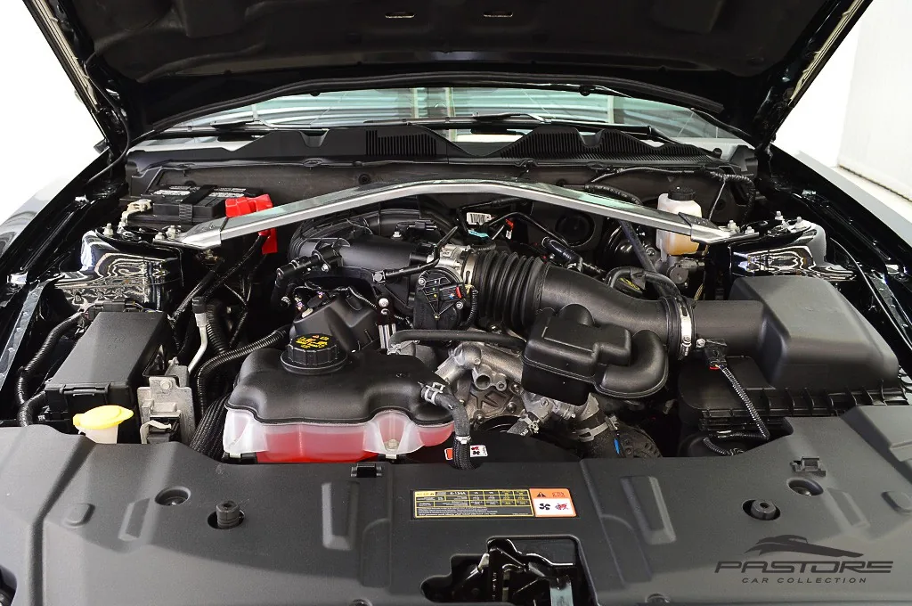 Ford Mustang V6