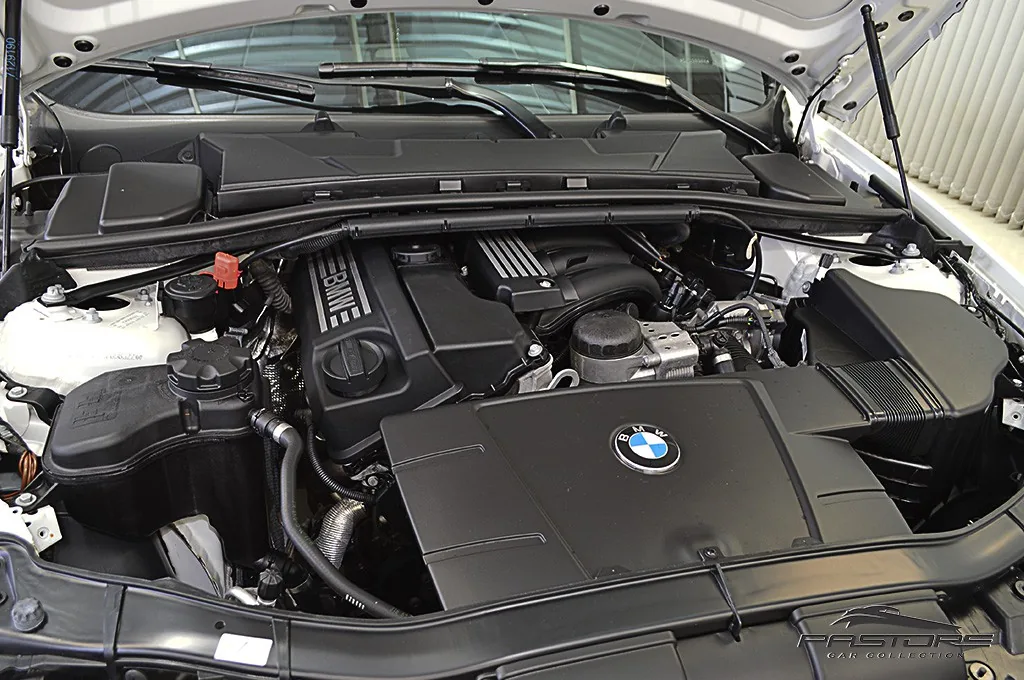 BMW 320i TOP