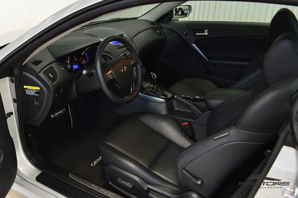 Hyundai Genesis Coupé 3.8 V6