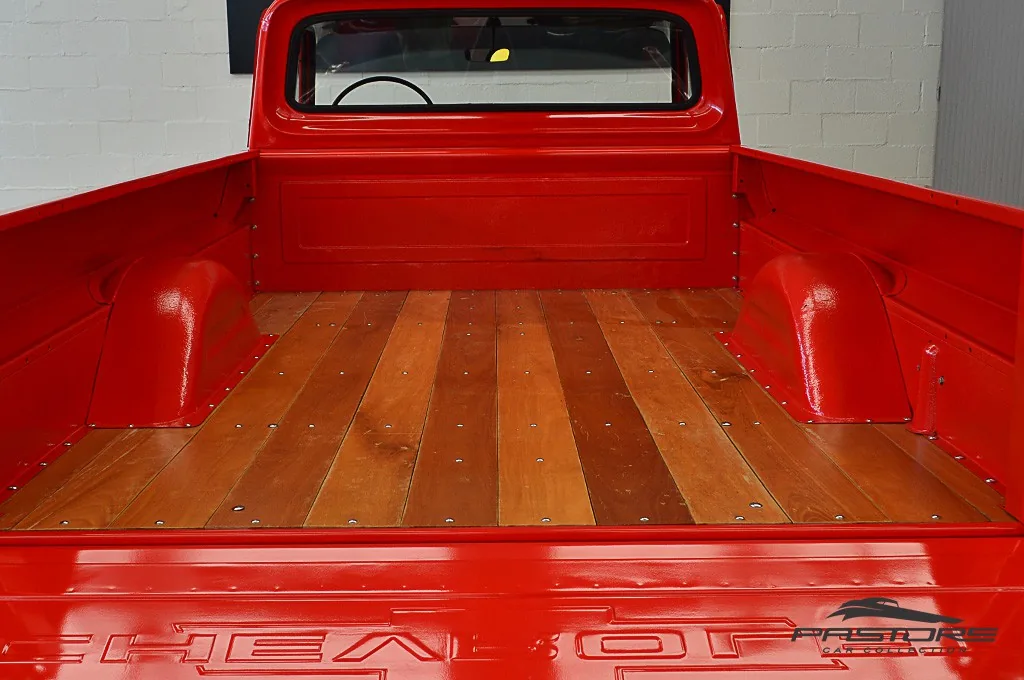 GM C10