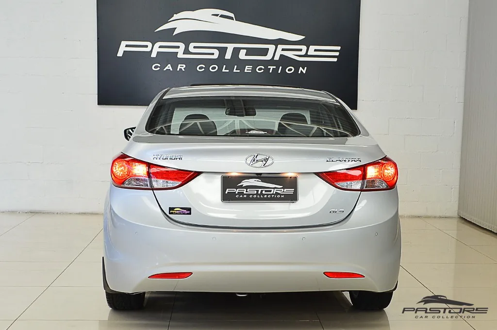 Hyundai Elantra GLS
