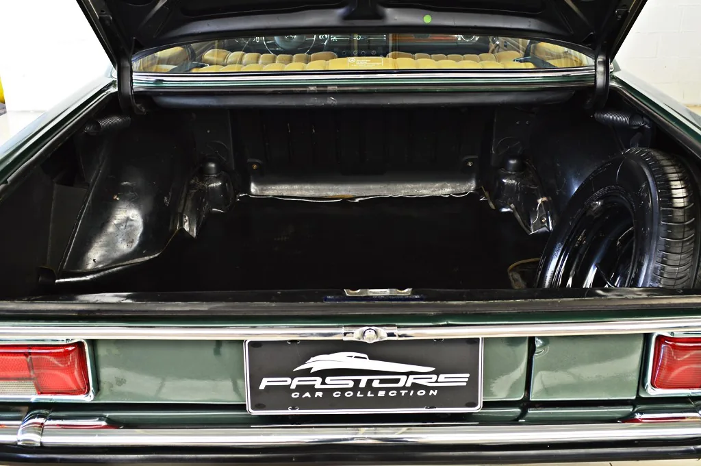 Mercedes-Benz 250CE Automatic