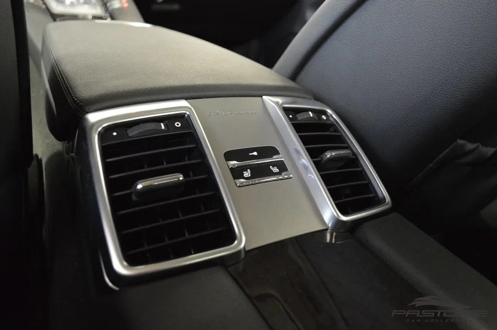 Porsche Panamera S
