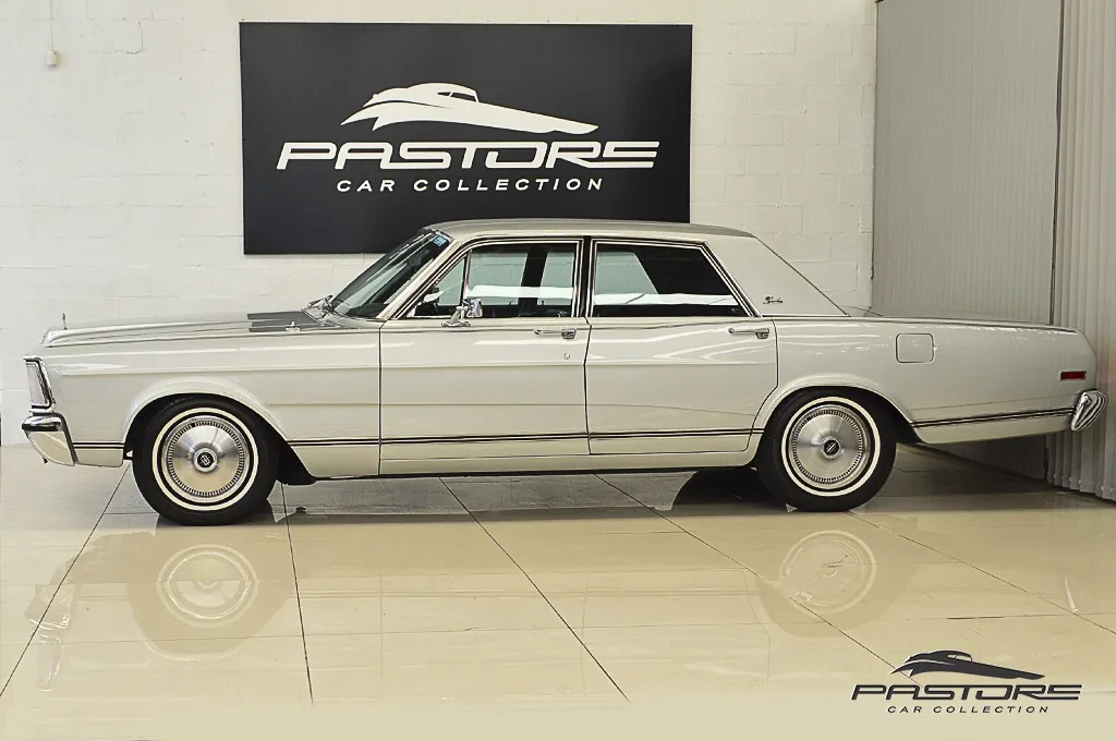 Ford Galaxie Landau