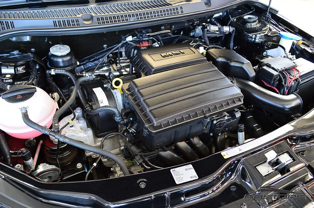 VW Saveiro CE Cross 1.6 16V MSI