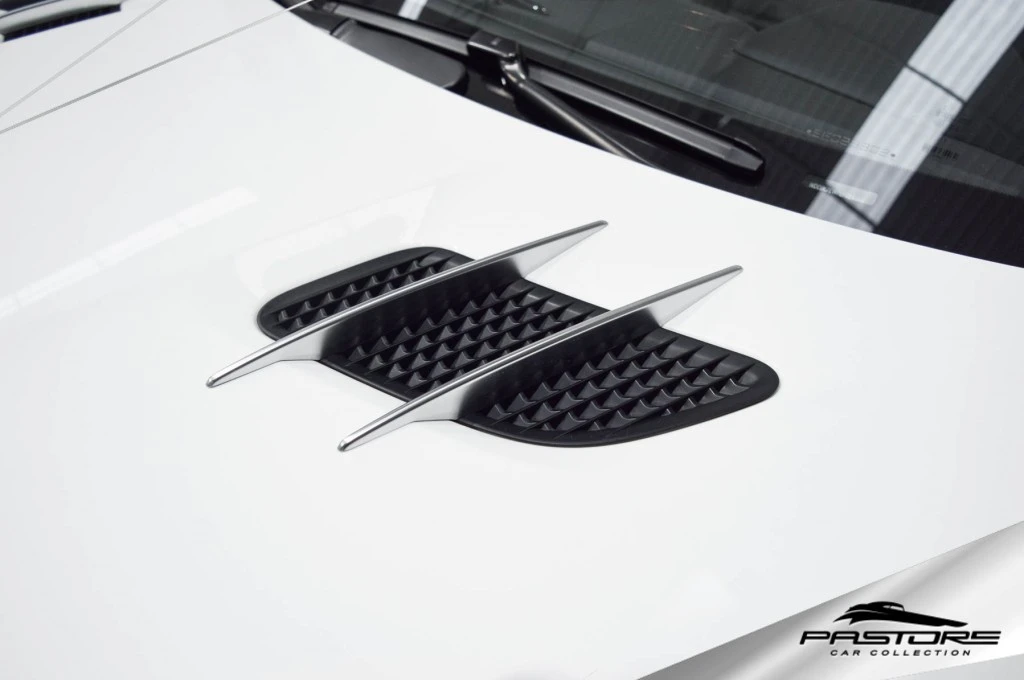 Mercedes-Benz SL63 AMG