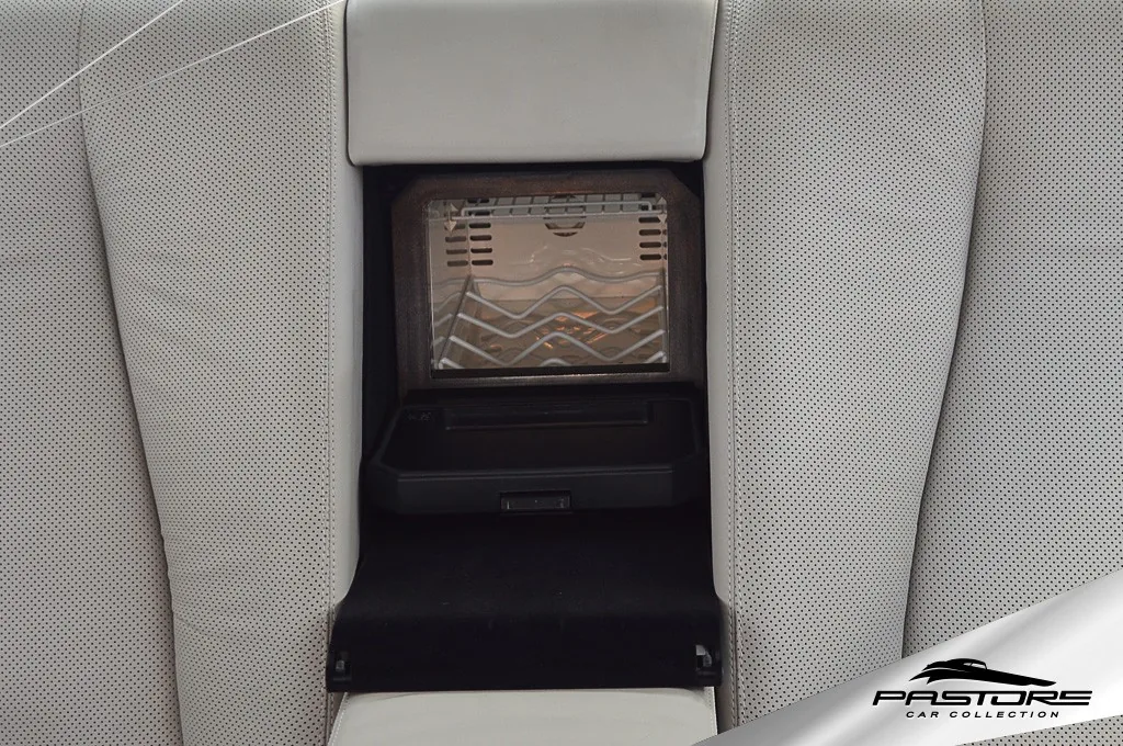 Mercedes-Benz S600 5.5 V12 Turbo