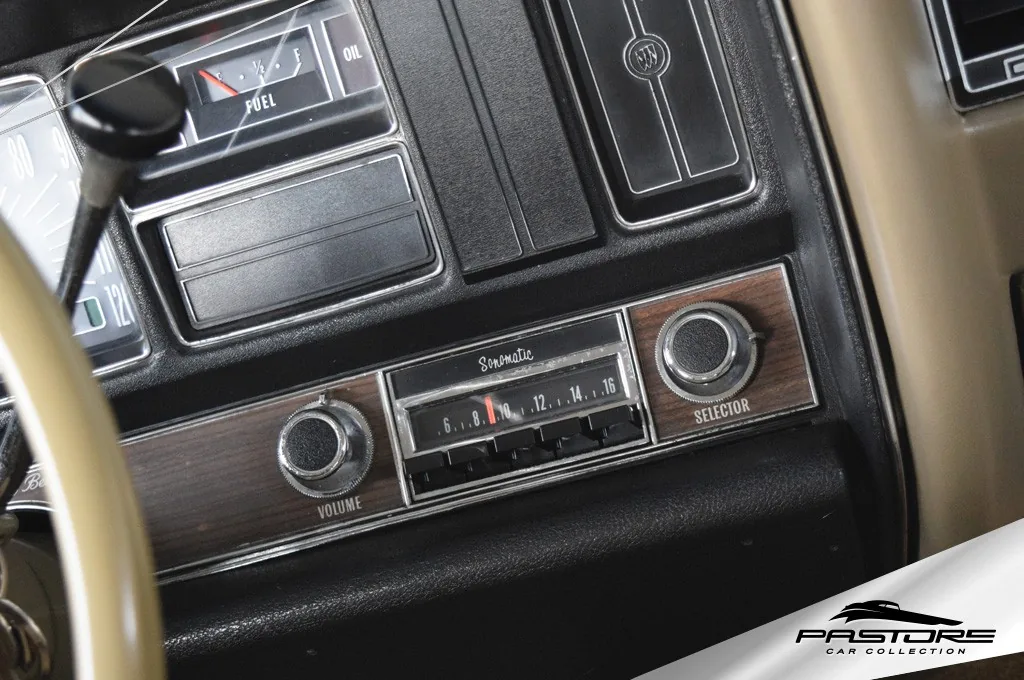 Buick LeSabre 2D