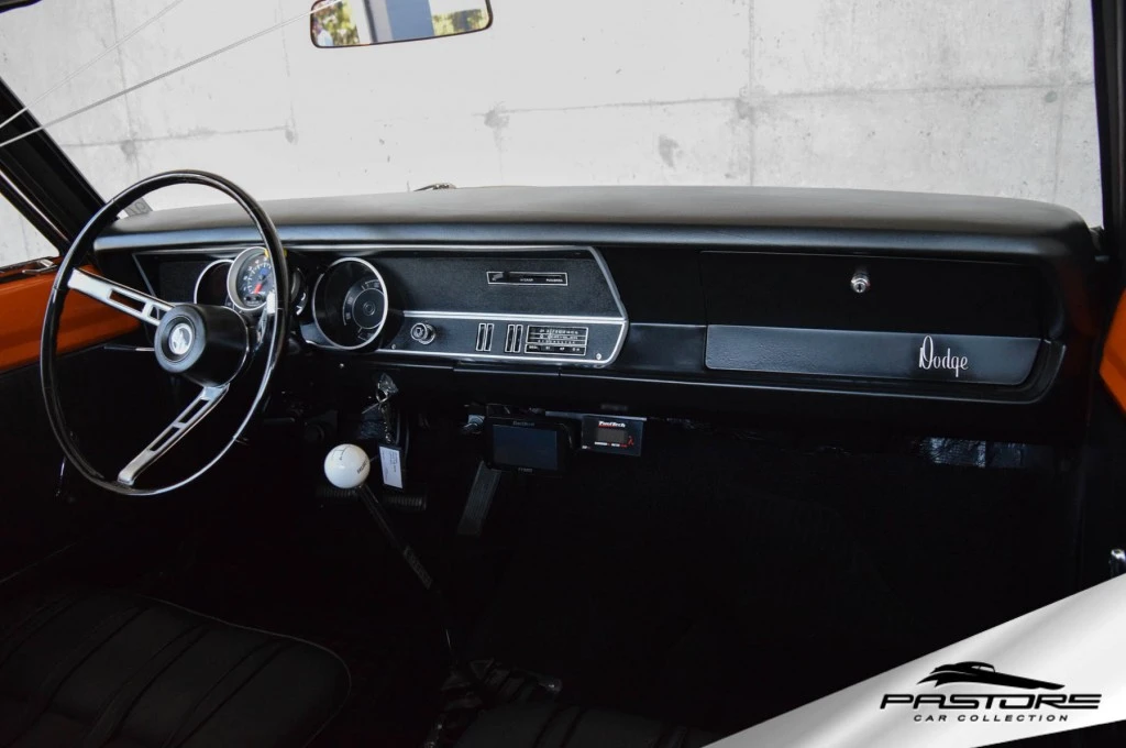 Dodge Dart V8