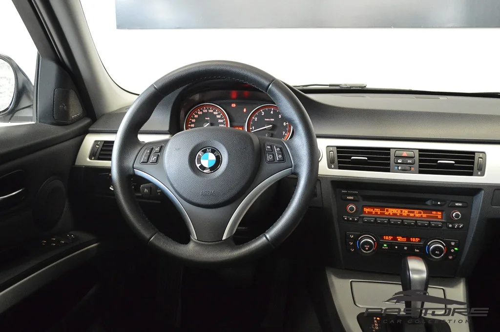 BMW 325i