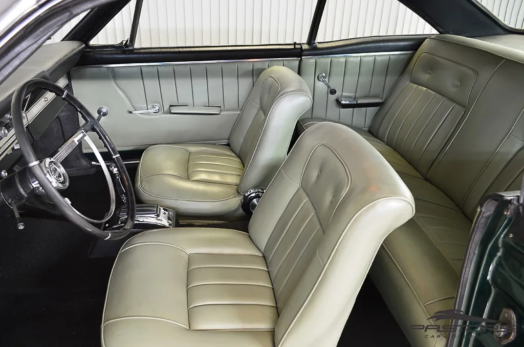 Ford Fairlane 500