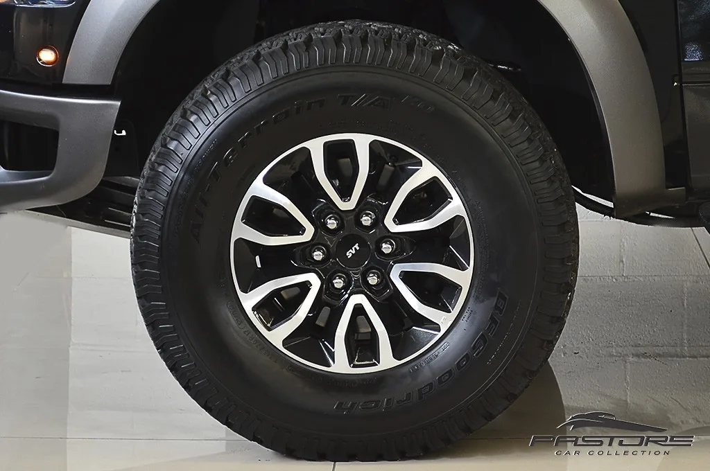 Ford F-150 SVT Raptor