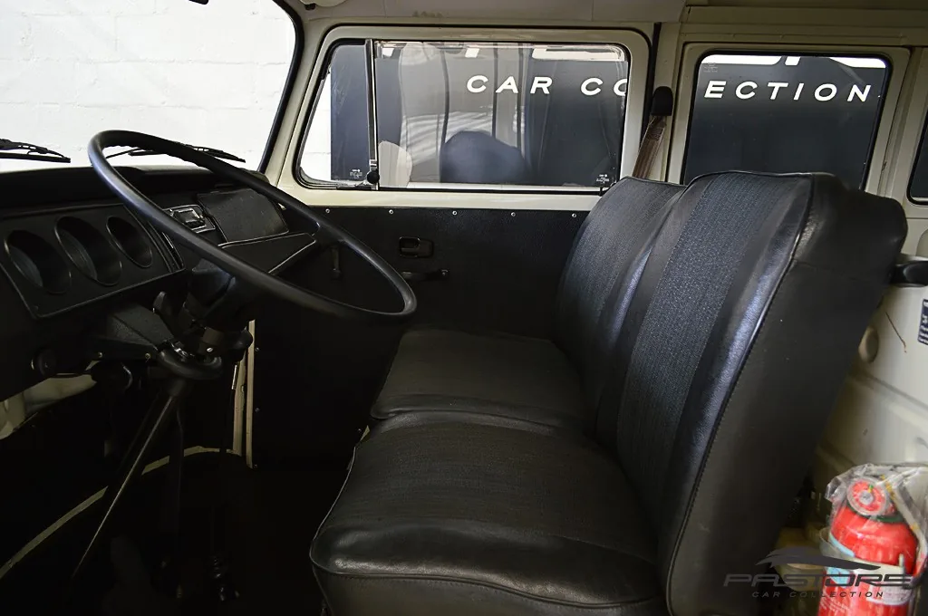 VW Kombi Standard