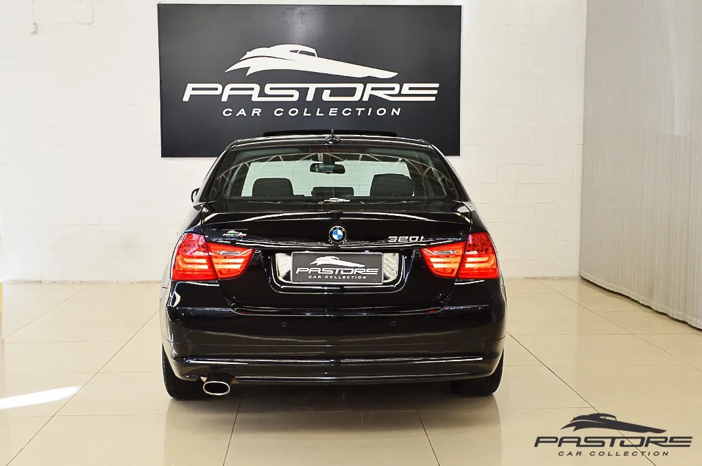 BMW 320i TOP