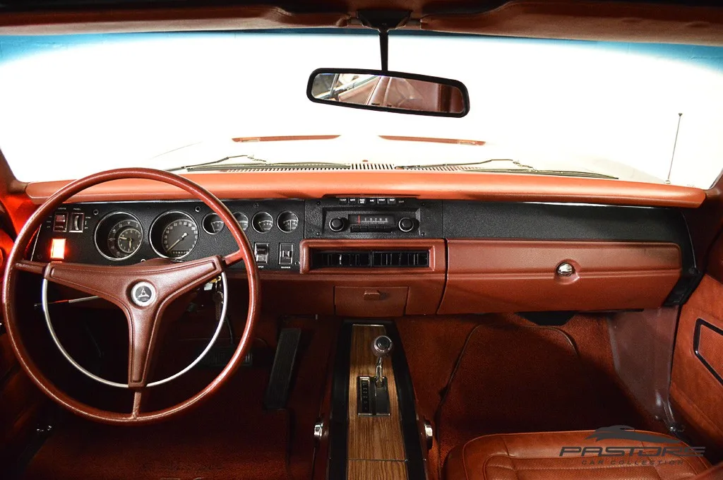 Dodge Charger 500