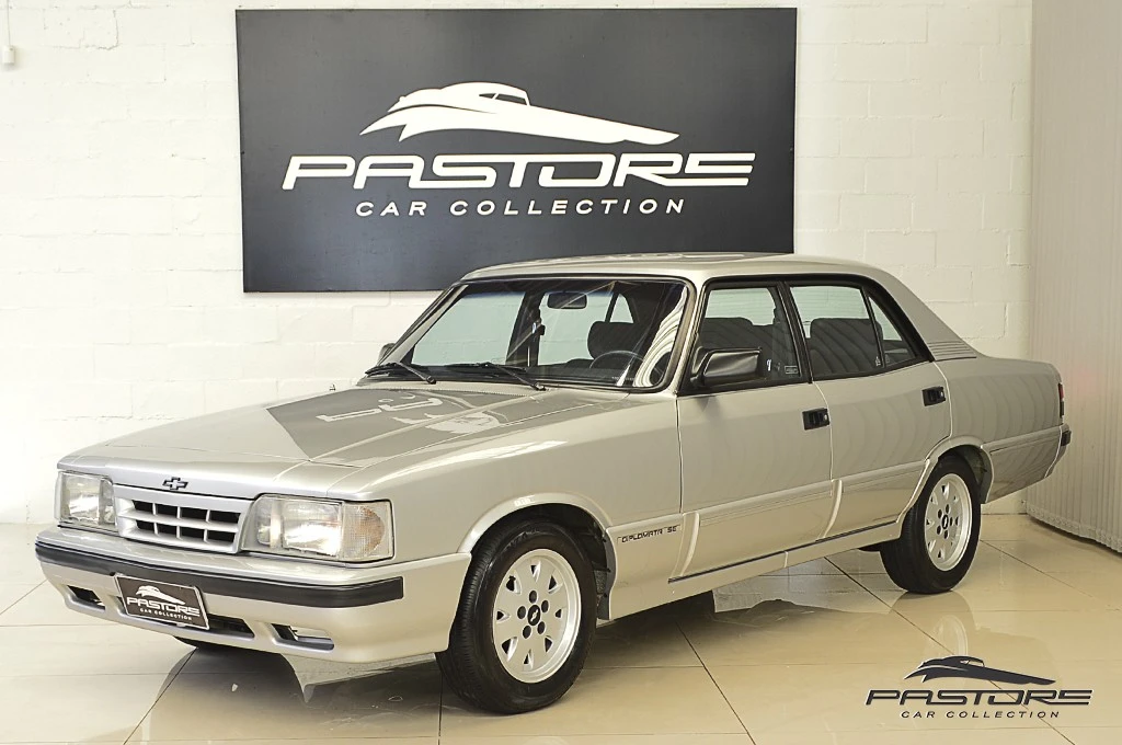 GM Opala Diplomata SE