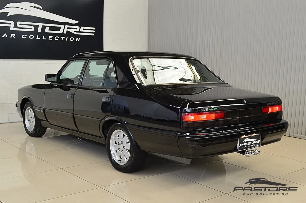 GM Opala Diplomata SE