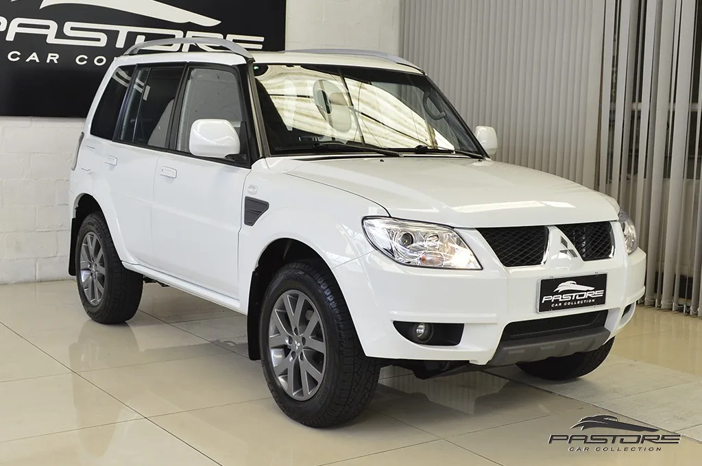 Mitsubishi Pajero TR4 2.0 16v 4x2