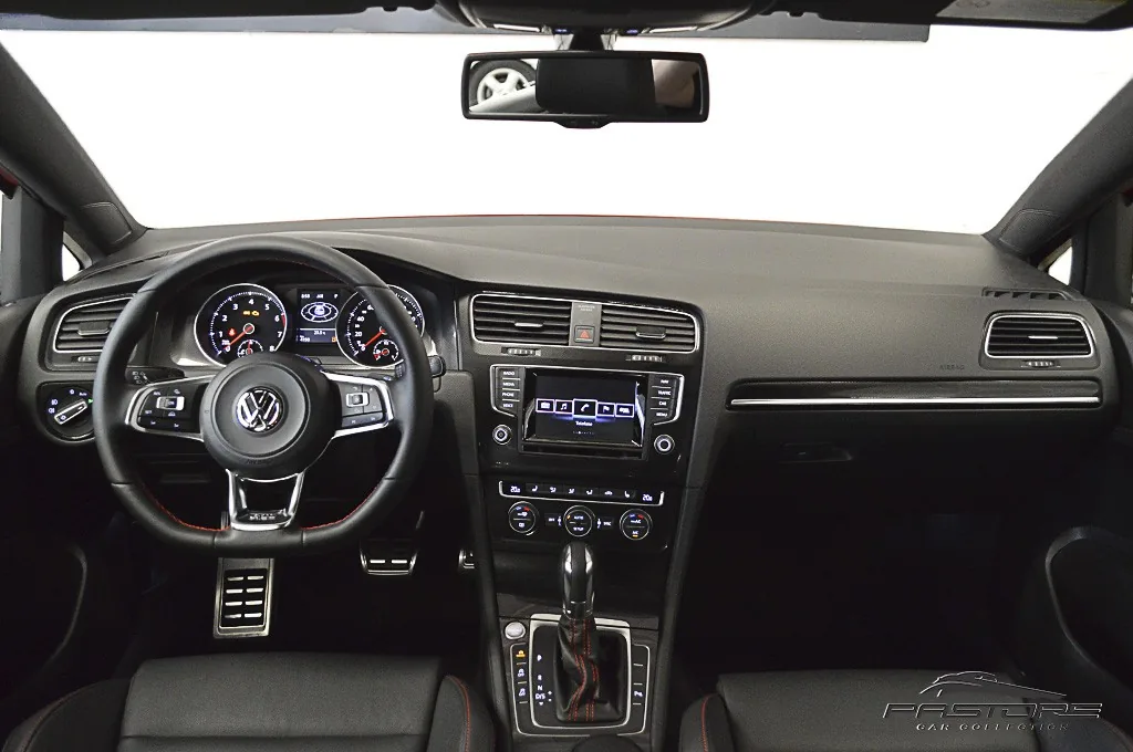 VW Golf GTI