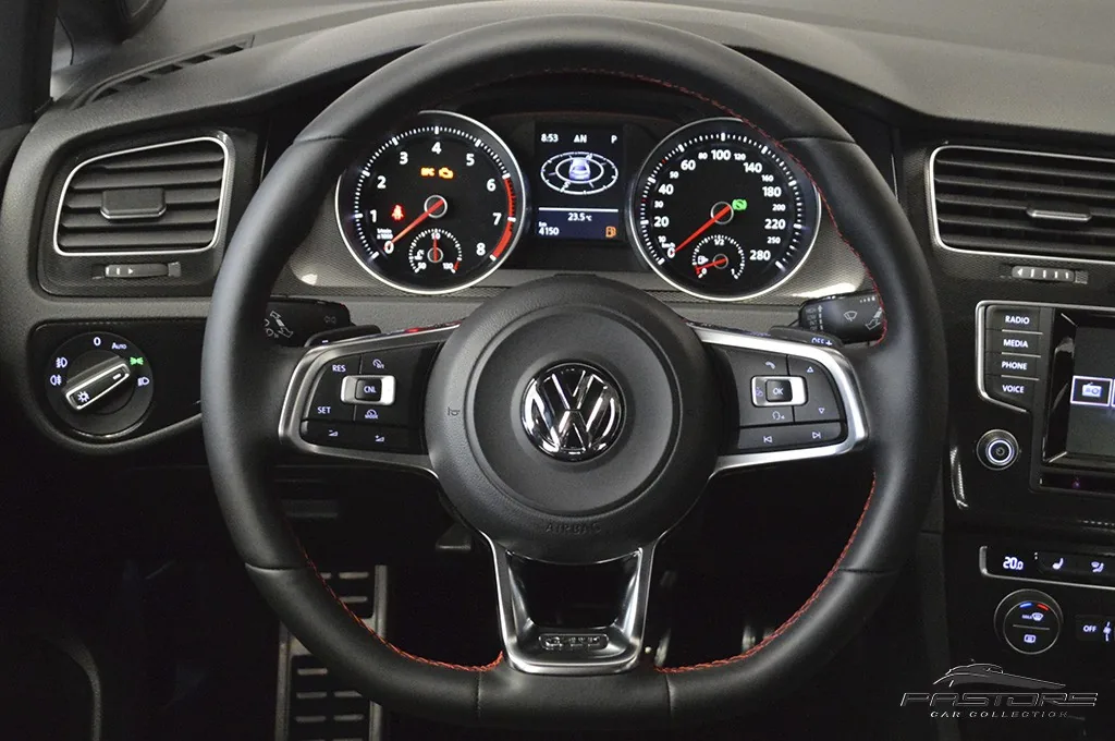 VW Golf GTI