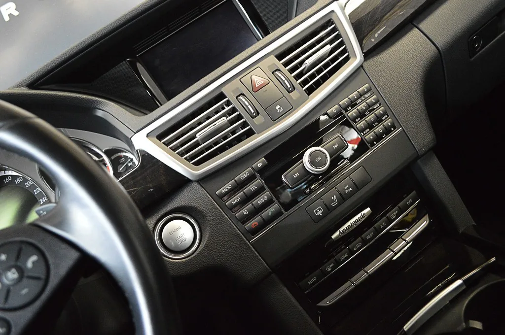 Mercedes-Benz E350 Avantgarde