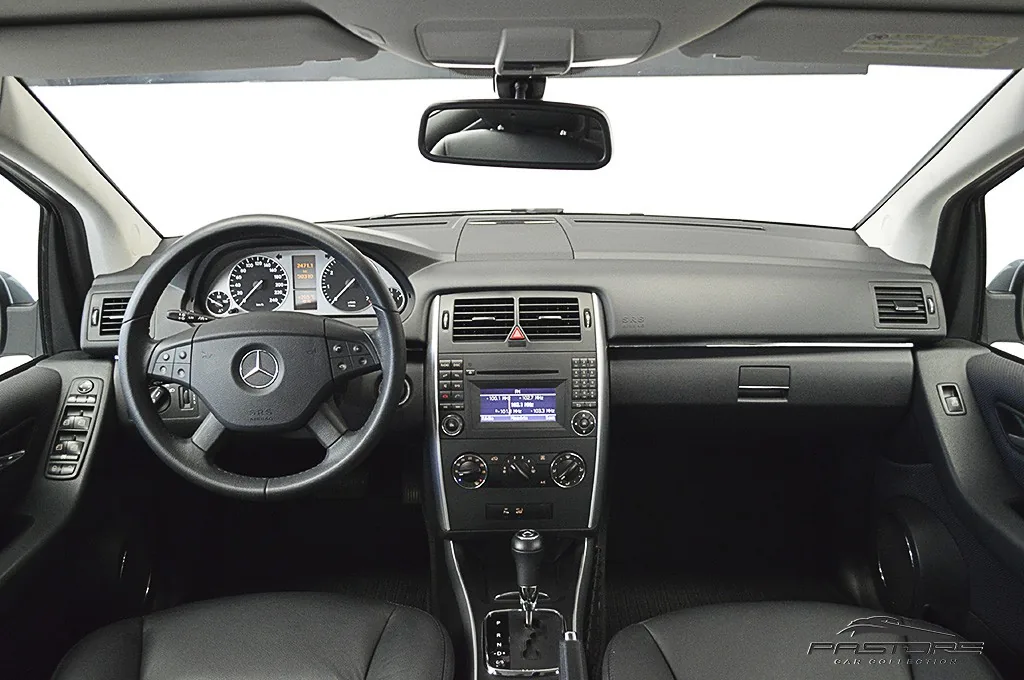 Mercedes-Benz B180 Family Plus