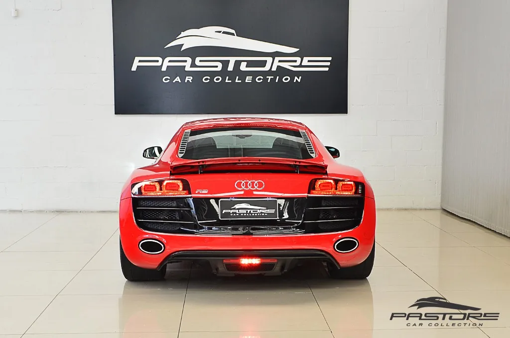 Audi R8 5.2 V10