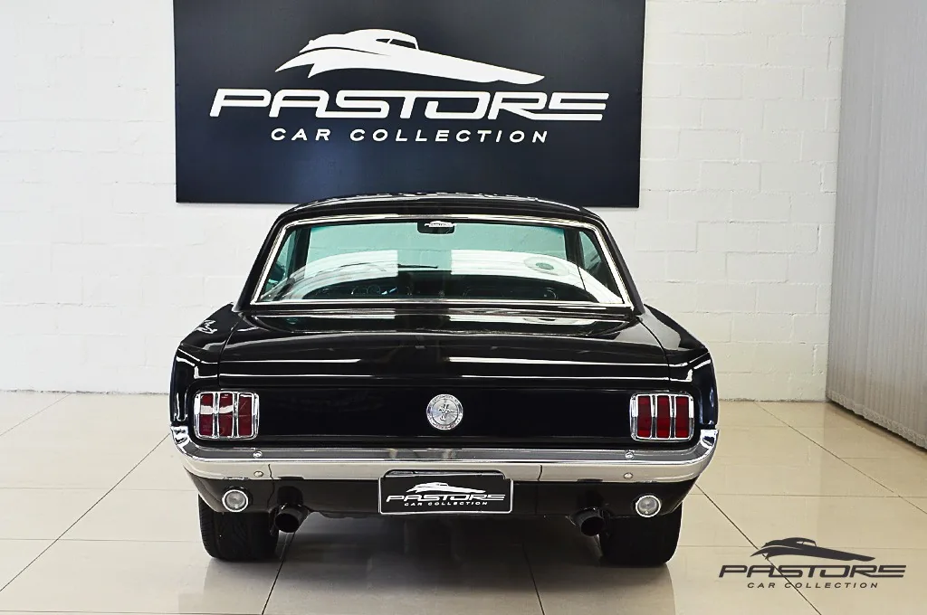 Ford Mustang Hard Top