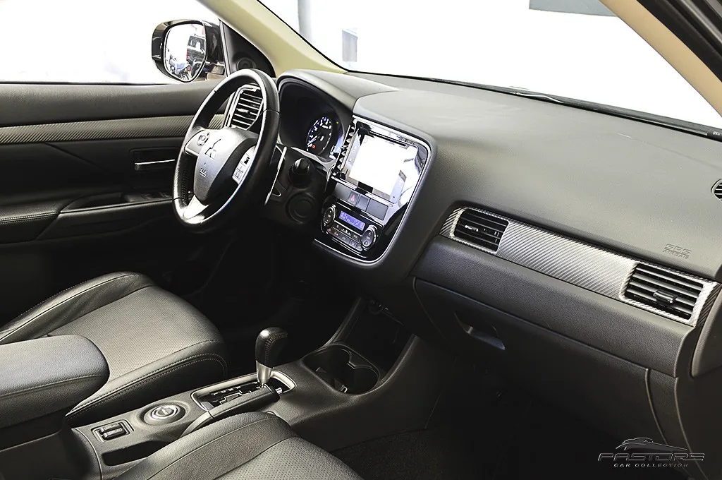 Mitsubishi All New Outlander GT