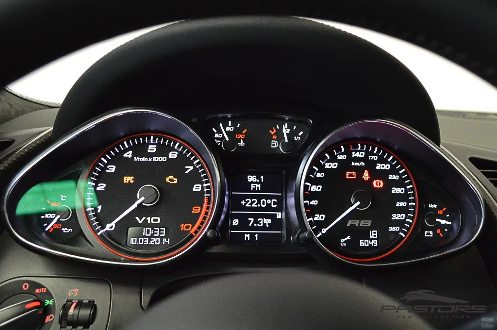 Audi R8 5.2 V10