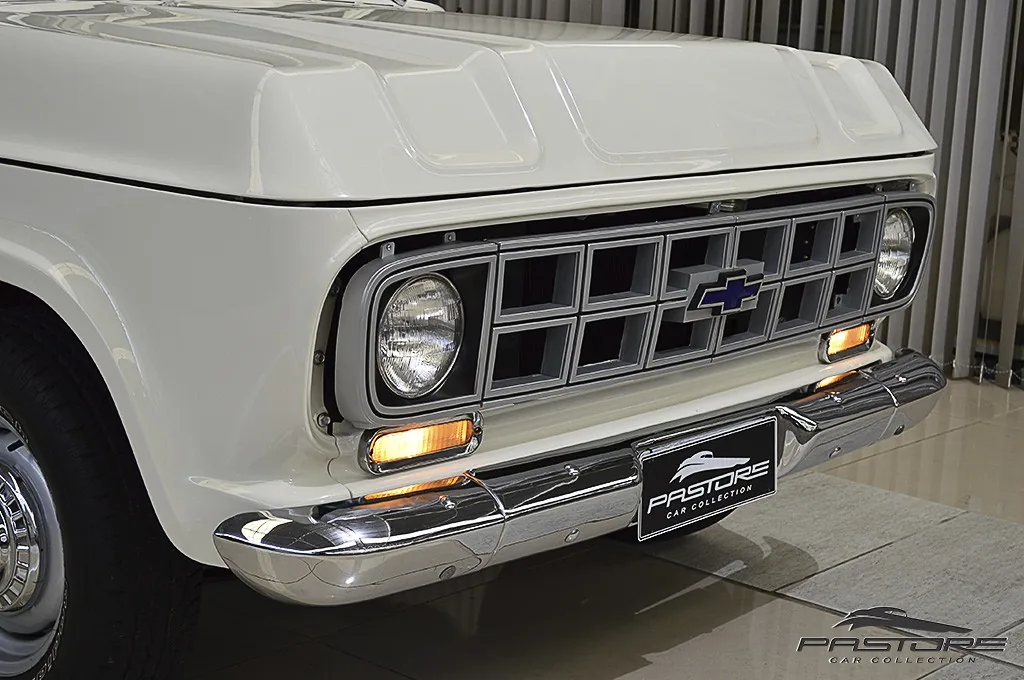 GM C10