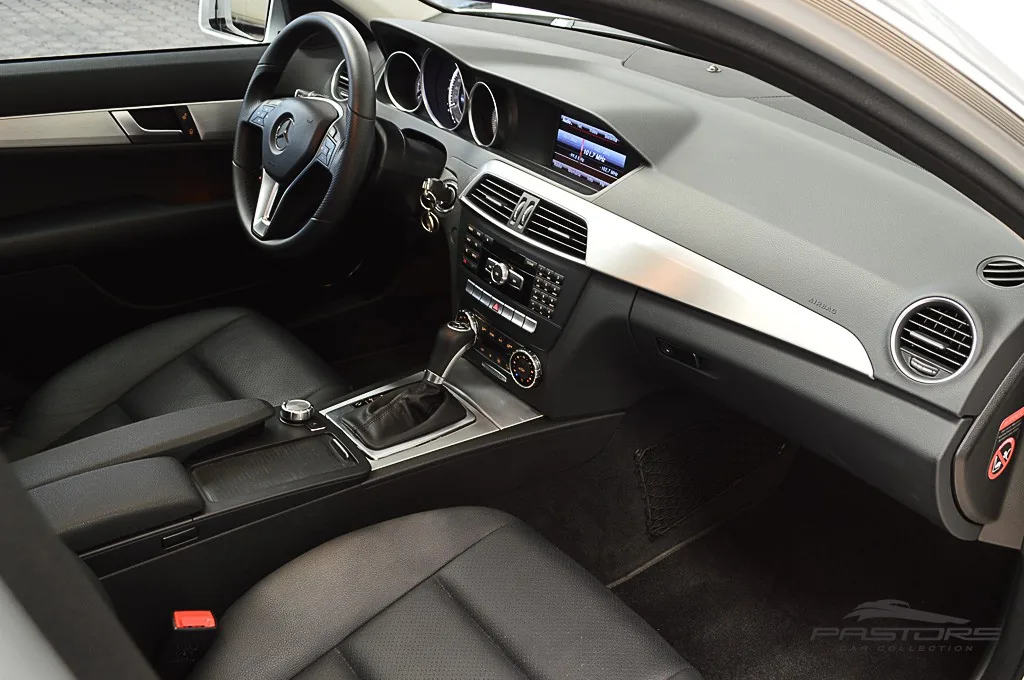 Mercedes-Benz C200 CGI Avantgarde