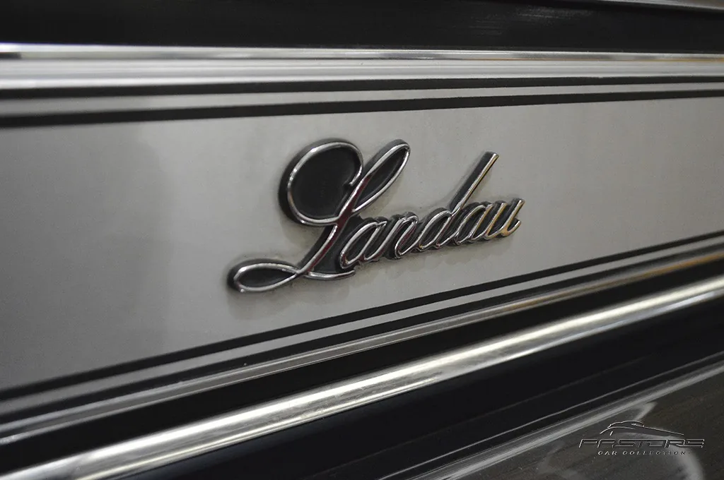 Ford Galaxie Landau