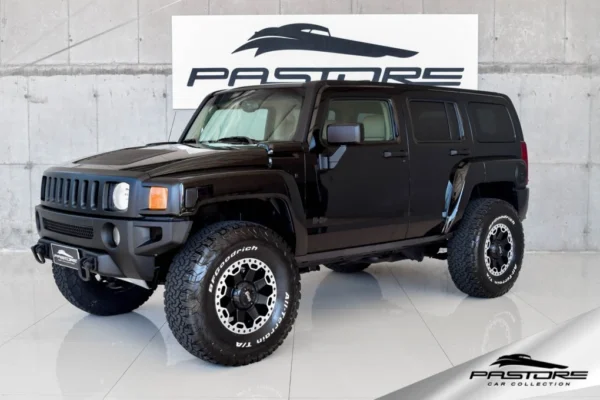 GM Hummer H3 SUV