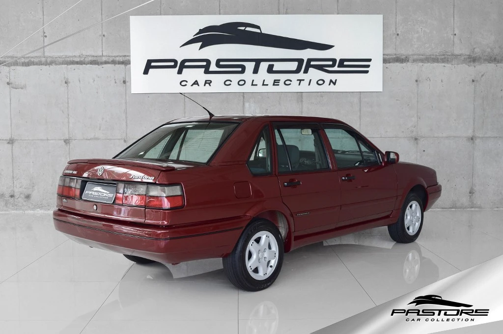 VW Santana 2000 Evidence