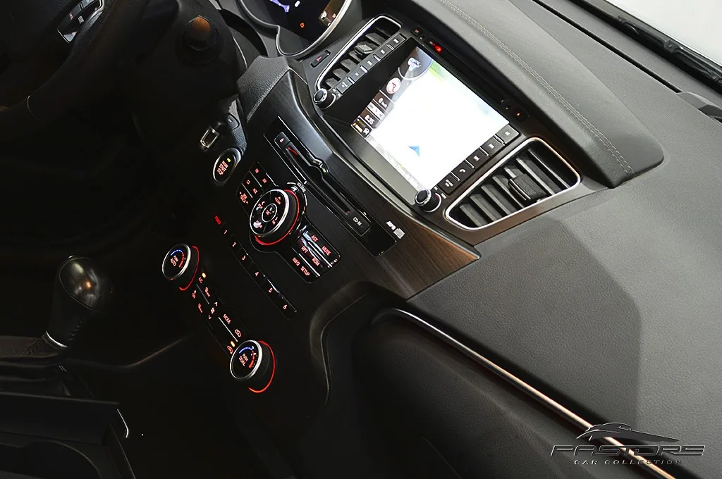 Kia Cadenza EX