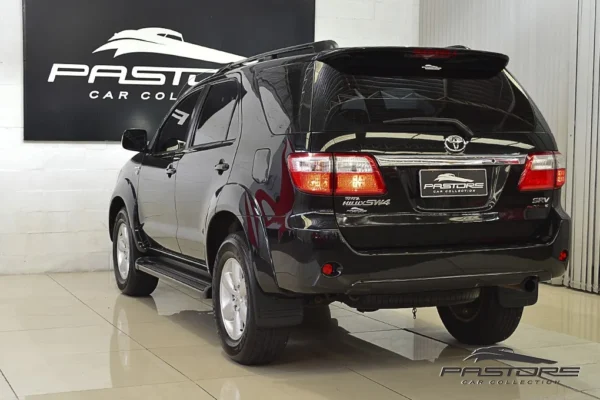 Toyota Hilux SW4 SRV 3.0 D-4D