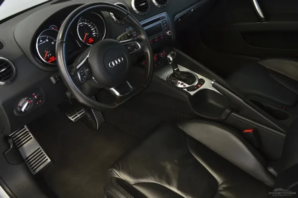 Audi TT Coupé