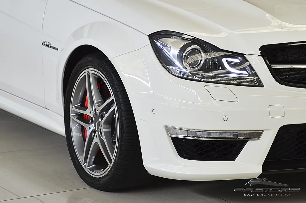Mercedes-Benz C63 AMG Coupé