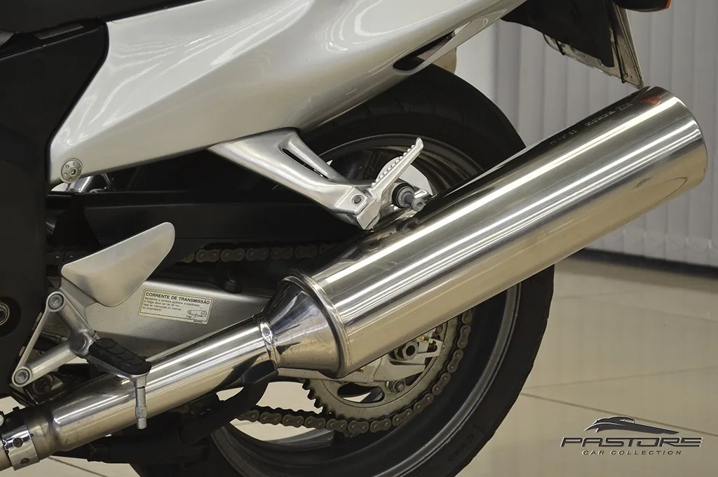 Honda CBR 1100XX Super Blackbird