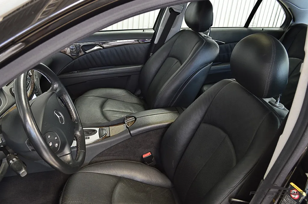Mercedes-Benz E320 Avantgarde