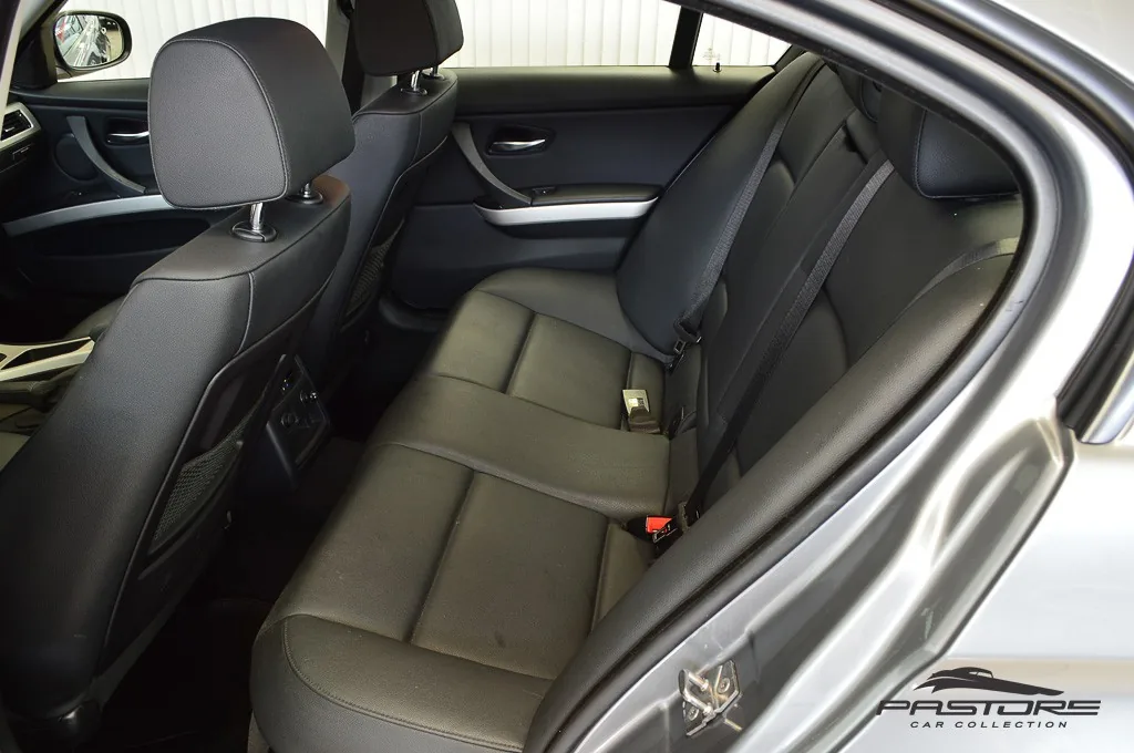 BMW 320i TOP