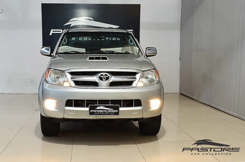 Toyota Hilux CD 4X4 SRV