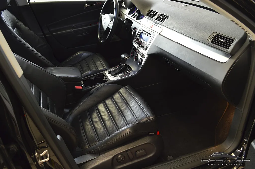 VW Passat Variant 3.2 V6