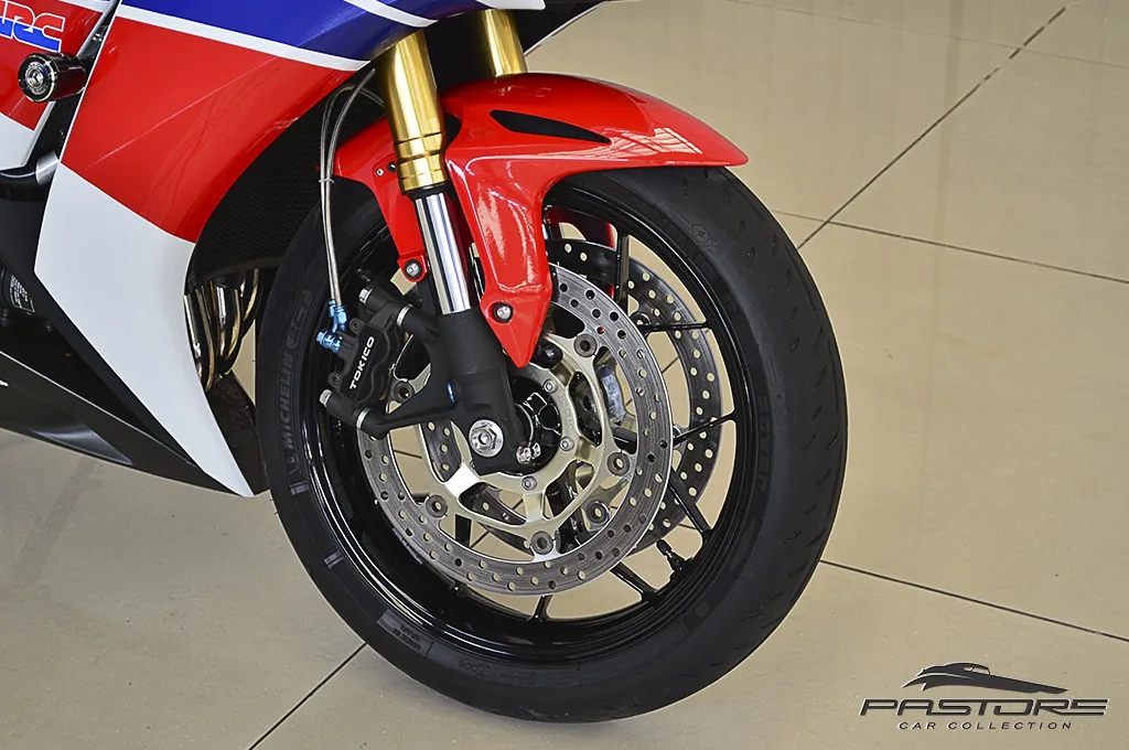 Honda CBR 1000RR Fireblade