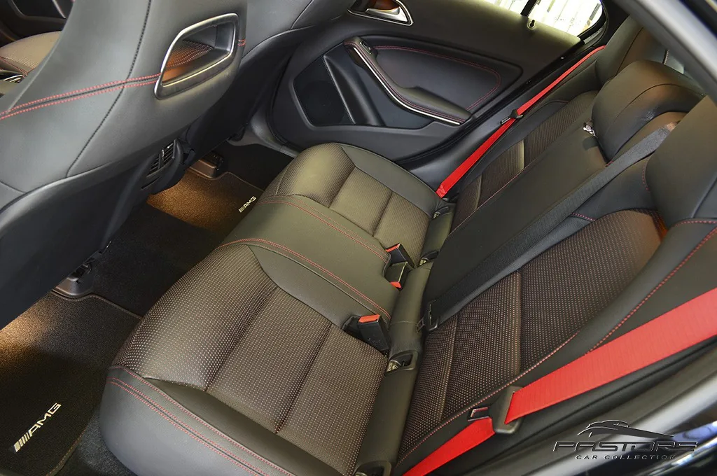 Mercedes-Benz A45 AMG