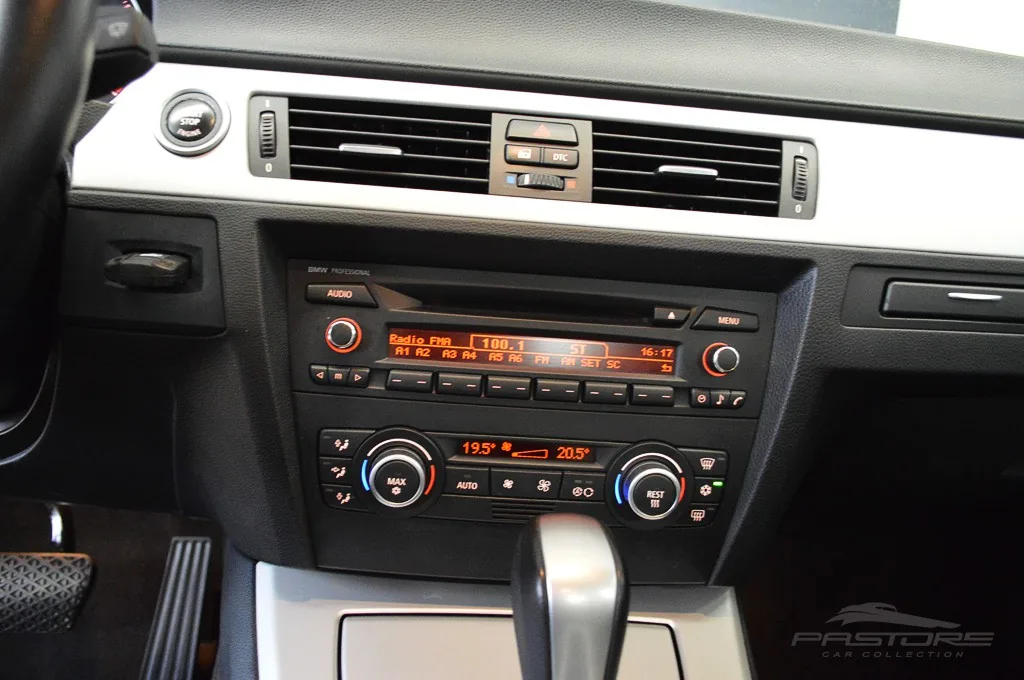 BMW 320i TOP