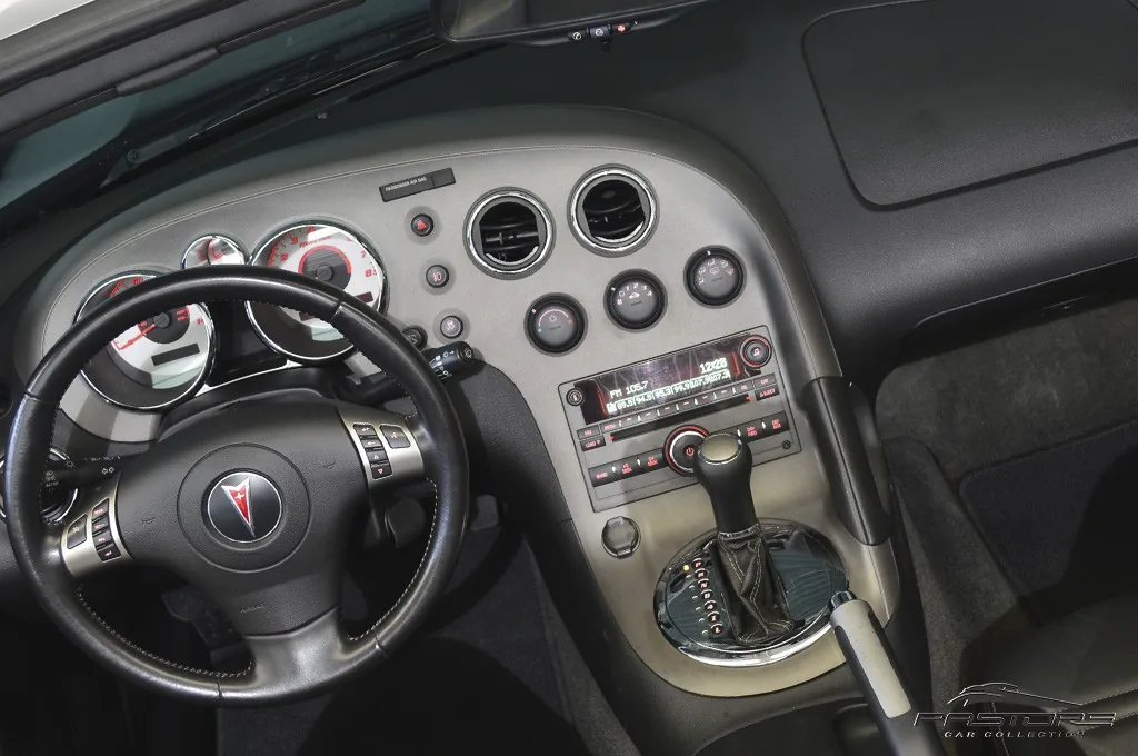 Pontiac Solstice Roadster