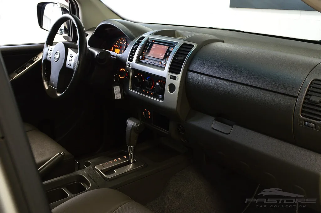 Nissan Frontier LE 2.5 TDI 4x4